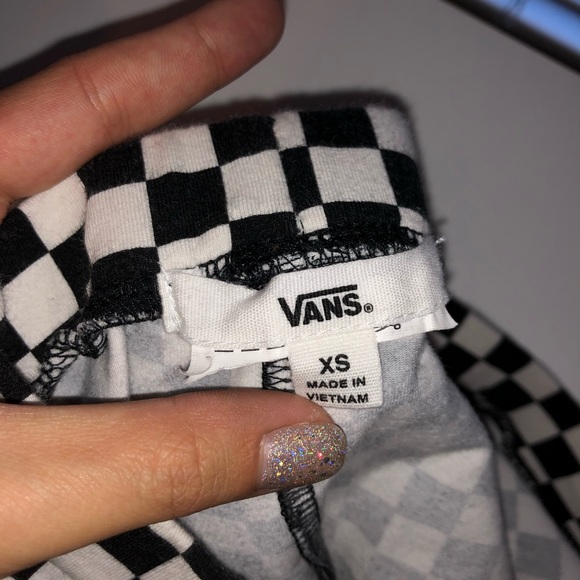vans checkered biker shorts - Picture 3 of 3